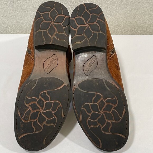 (NEW) BORN Distressed Suede Side Zip Lace Up Ankle Boot, Brown Rust - 11 M - Picture 12 of 15